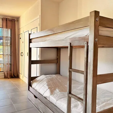 Apartment 4 Pers A 500m De La De Saint-clair, 3 Etoiles, Parking Inclus, Menage Offert - Fr-1-251-398 Le Lavandou
